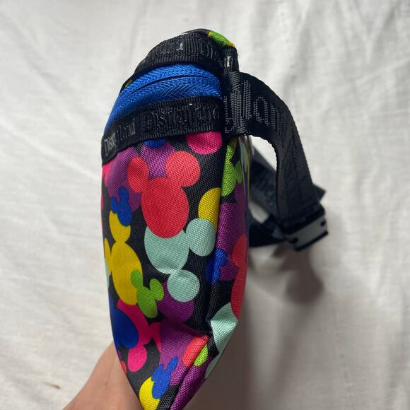 Disney Parks Disneyland Mickey Rainbow Fanny Pack Zippered Crossbody Belt Bag - Picture 4 of 8